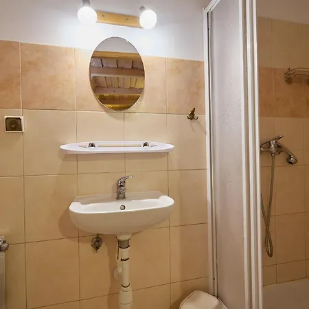 Watra بيت ضيافة